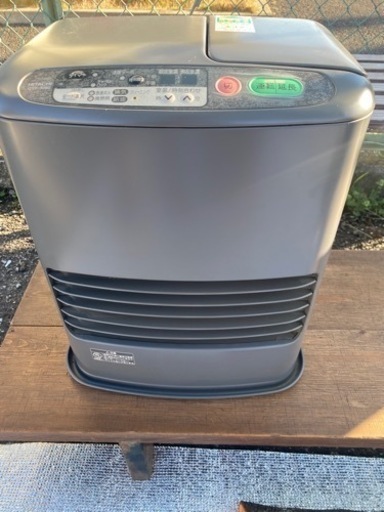 HITACHI 石油ファンヒーター  2000年製        398