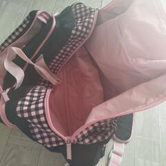 旅行バックの画像