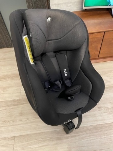 joie 回転式チャイルドシート　isofix