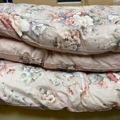 《お渡しする方決まりました》掛け布団　ピンク花柄