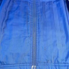 adidas/PaddedJacket/blue/SizeM アディダス/中綿ジャケット/ブルー/Mサイズ 裾、袖口に目立たない汚れあります。 身幅６２着丈７０裄丈８７の画像