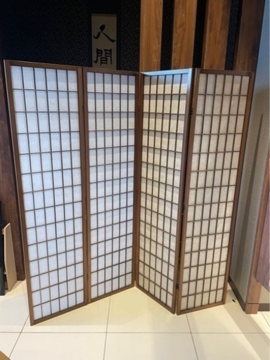 折りたたみ仕切り