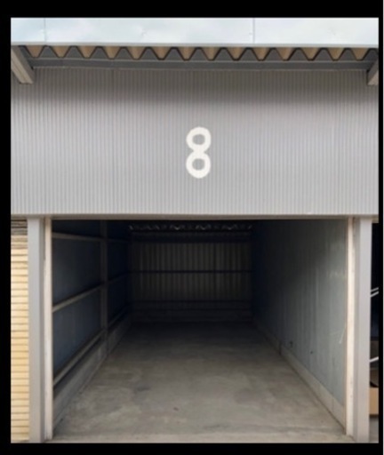 貸しガレージ　25000円