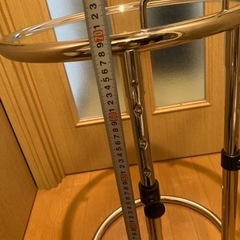 受け渡し者決定ガラスサイドテーブルの画像