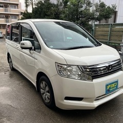 車検2年付き　ステップワゴン　パールホワイト