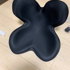 骨盤補正イス