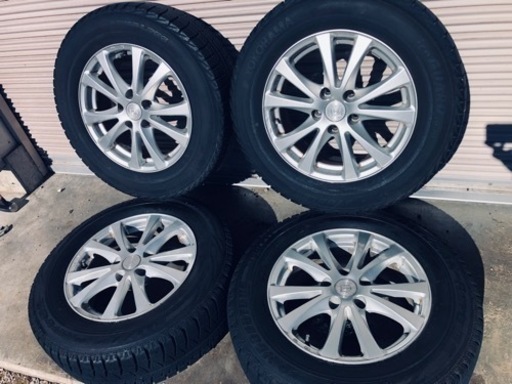 冬タイヤ 215/65R16  PCD114.3アルミ付きブリヂストン製スタッドレス 4本組