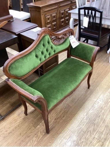 KK-97【新入荷　リサイクル品】ヴィクトリアン様式　鋲打ち　ベンチソファ　グリーン