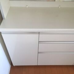 [引き取り限定]食器棚お譲りします。