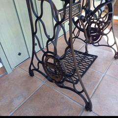 アンティークミシン脚テーブル KOMATSU