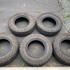 BF Goodrich AT 265/70R/17 5本セット