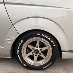 ハイエース 200系ダウンルック フェンダー