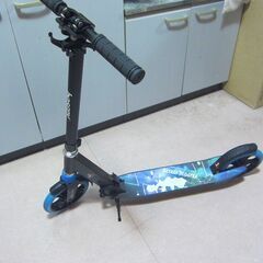 大人も乗れるキックボード