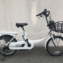 地域限定送料無料　パスバビー　12,3AH　子供乗せ　白　神戸市　電動自転車 地域限定送料無料 ヤマハ パスバビー 三人乗り 子供乗せ 12,3AH 新基準 白