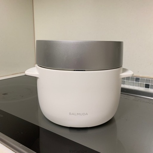 バルミューダ炊飯器