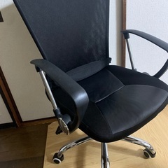 お話し中ワーキングチェアの画像