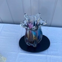 美品　虹色ガラス　花瓶の画像
