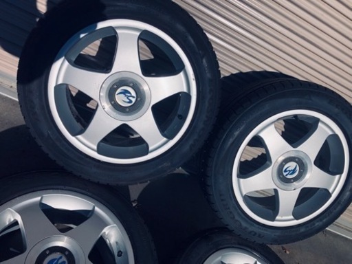 冬タイヤ 205/55R16 プリウス等用マルチホイール付きスタッドレス バリ山4本組