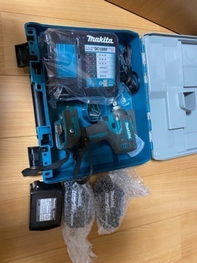 マキタ　インパクトレンチ18V