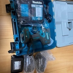 マキタ　インパクトレンチ18V