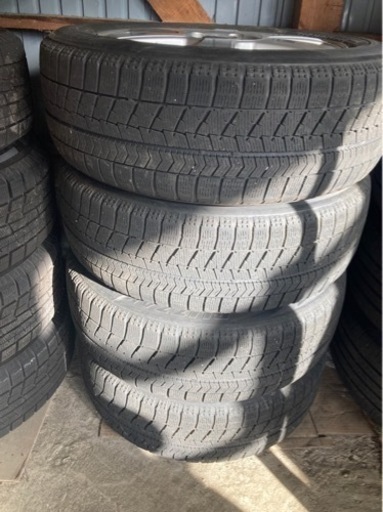再出品中古ホイール、スタットレス付き