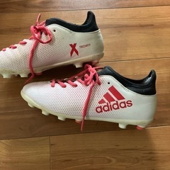商談中　値下げ、adidas サッカーシューズ　24センチの画像