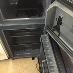 【引き渡し完了♪】無料　冷蔵庫の画像