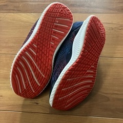 商談中　adidas 21.5センチの画像
