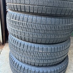 225/60r17 ブリヂストンvrx2 2019年製
