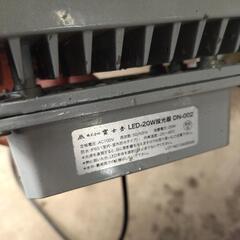 熱帯魚用、作業用LED投光器の画像