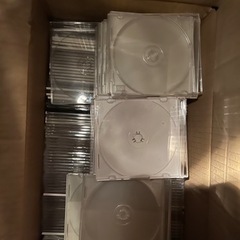 CD.DVD 空ケース　みかん箱2箱の画像
