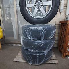 【アルミホイル付き】デリカD5 スタッドレスタイヤ ブリジストンBLIZZAK DM-V1 215/70R16