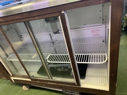 ③パナソニック冷蔵ショーケース