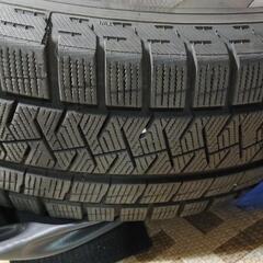 17インチホイール＋スタッドレスタイヤ4本セットの画像