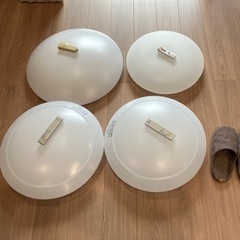 シーリングライト4つ