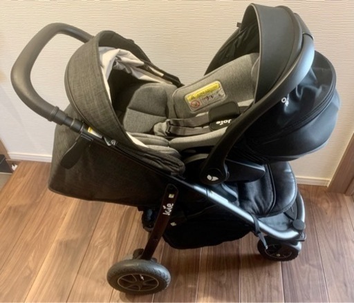 ジョイーのiso-fixチャイルドシート&ベビーカー