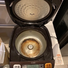 象印炊飯器、3合炊き、まだ使えます、甲府駅付近受け渡しの画像