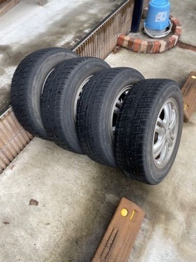 スタッドレス　185/65R14