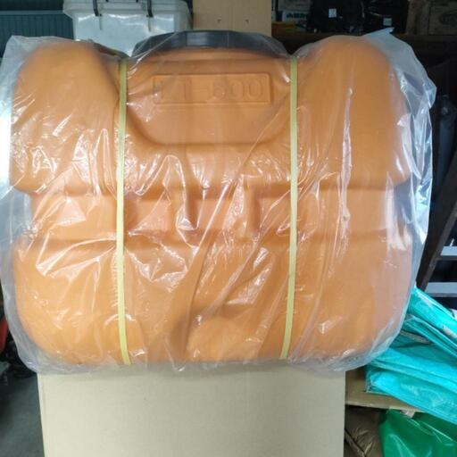 新品　ローリータンク500リットルタイプ