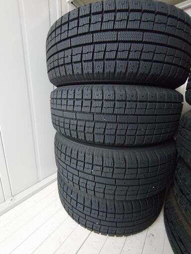 取引中。スタッドレス 175/65R14 TOYO TIRES 中古アルミ付4本