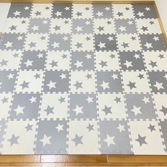 【決定致しました】ニトリ　Nパズルマット　200×200   計...