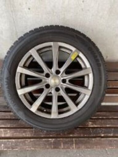 【ほぼ新品】ヨコハマ(YOKOHAMA)タイヤ　 215/60R17 96Q