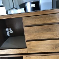 大川家具 豊田木工 カントリー家具 キッチンボード 食器棚 レンジ台の画像