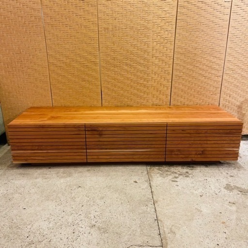 【売約済み】【11万円】 大川家具　風雅　FUUGA FUGA オーク　ホワイトオーク　テレビ台　テレビボード　TV台　TVボード　ローボード　収納　サイドボード　棚　テレビラック　ラック　無垢材　無垢　木製　スリット　ルーバー　高級　ハイエンドモデル