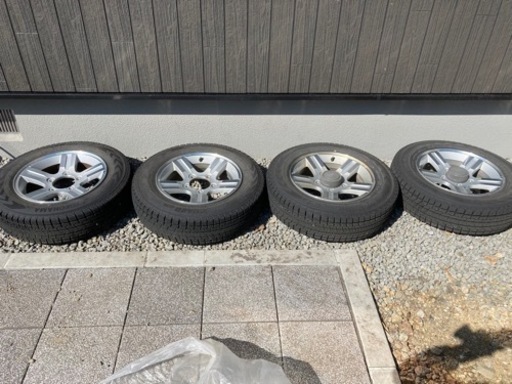 ジムニー　スタッドレスタイヤ　ホイール　4本セット　冬タイヤ　175/80R16