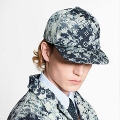 LOUIS VUITTON ルイヴィトン  タペストリー　キャッ...