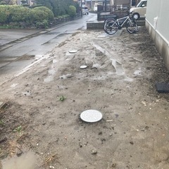 駐車場を舗装したい、砕石/土間コンなど　