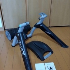 Tacx Bushido スマートローラー台 