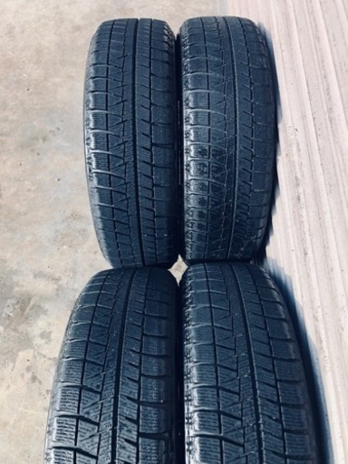 冬タイヤ 155/65R13 お洒落なメッキアルミホイール付きブリヂストン製ブリザック4本組