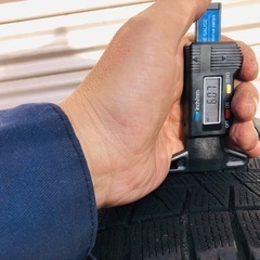 冬タイヤ 155/65R13 お洒落なメッキアルミホイール付きブリヂストン製ブリザック4本組の画像